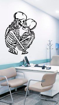 Панно из дерева "Bones love" 26022 фото